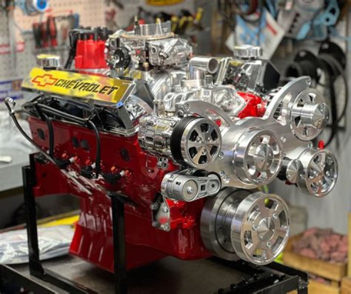 Does Texas speed build engines?