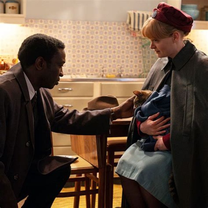 Have any of the cast of Call The Midwife died?