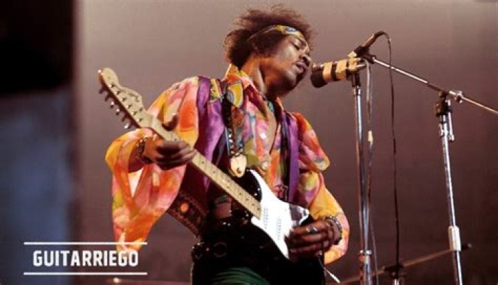 How do I get a Jimi Hendrix guitar tone?