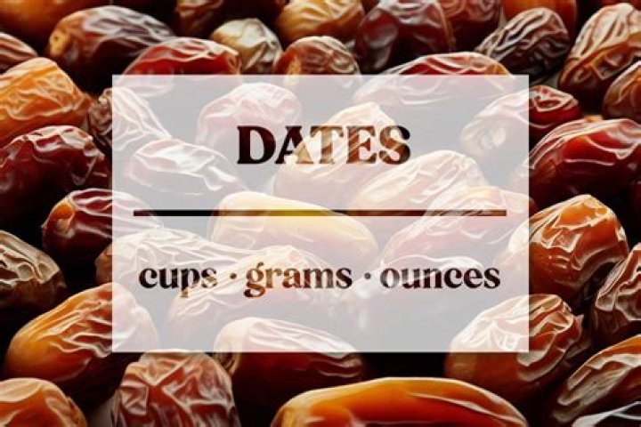 How many pitted dates are in an ounce?