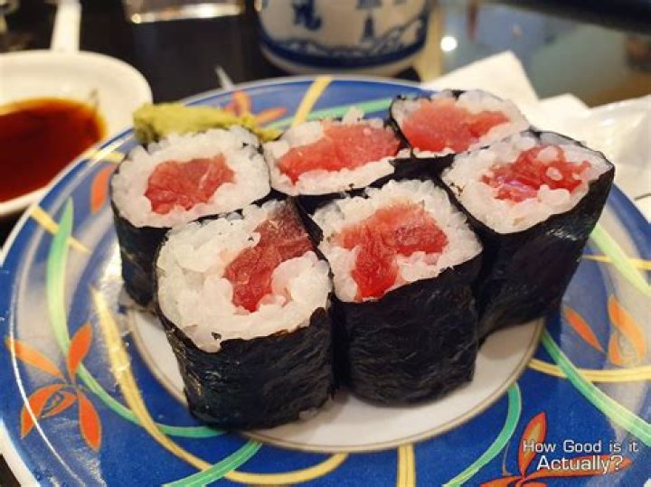 What is maguro Maki?