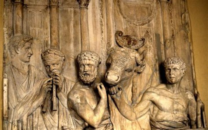 What is the ancient Greek definition for a hero?