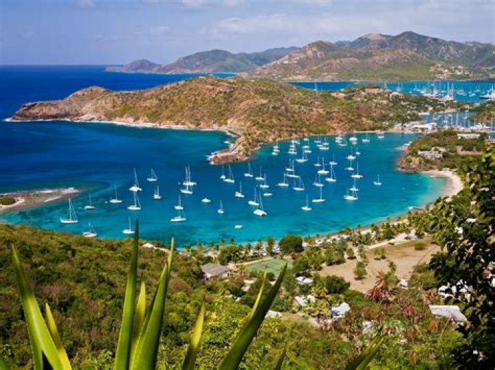 Which Caribbean island has the prettiest beaches?
